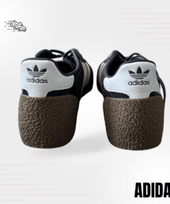 Adidas men sneakers size 11 US