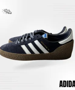 Adidas men sneakers size 11 US